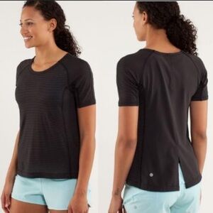 Lululemon Run: Silver Lining Short Sleeve - Size 4